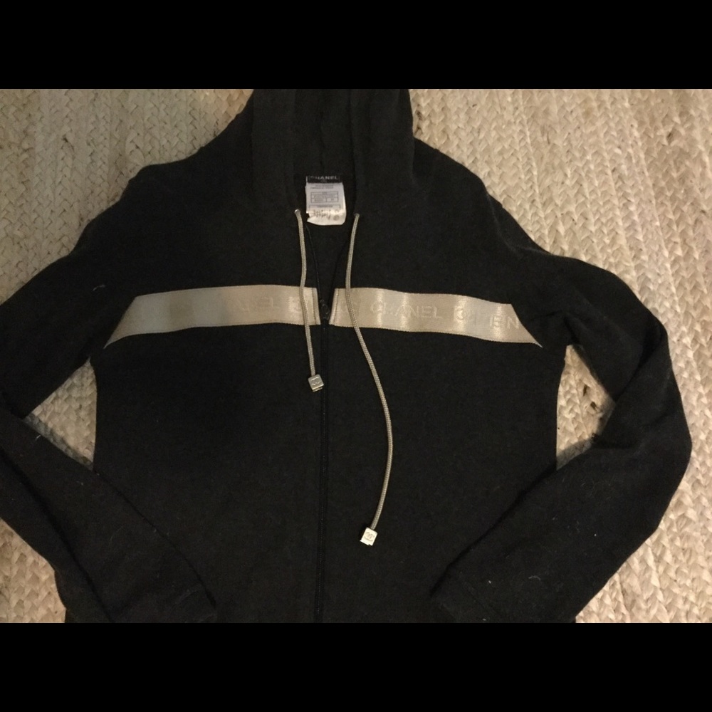 Chanel Cashmeres sweatsuit